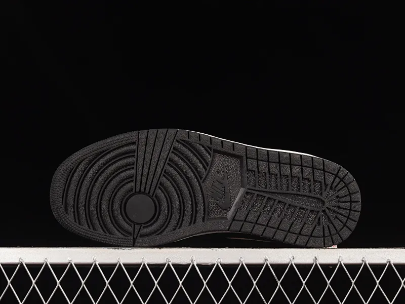 All Categories Air Jordan Jordan Series Basketball Shoes Air Jordan 1 Low Travis Scott x Air Jordan 1 Low OG AJ1 Joe 1 Reversed Overhook Joint Style Casual Sports Basketball Shoes DM7866-866